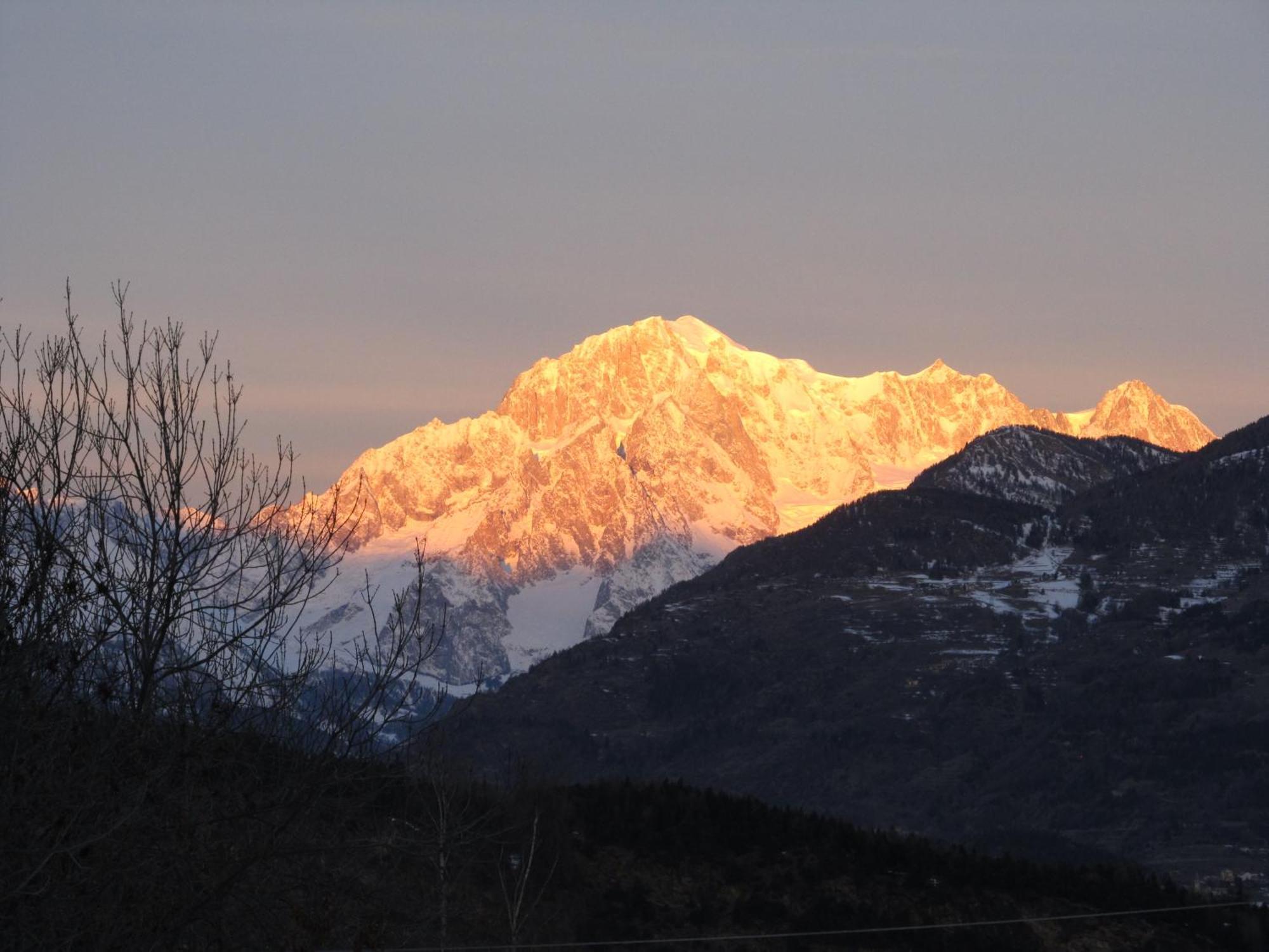 Aosta Maisongnemaz 외부 사진